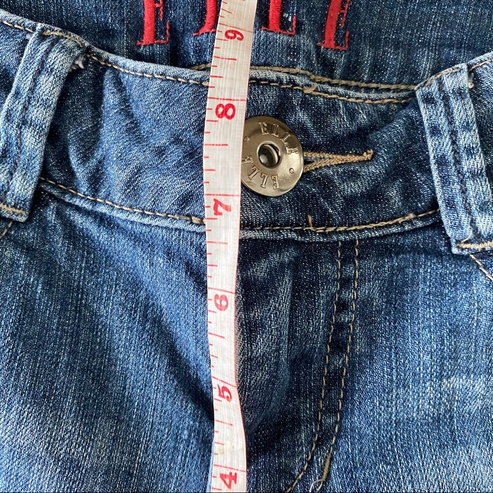 Elle Distressed Medium Wash Crop Jeans - Picture 14 of 16